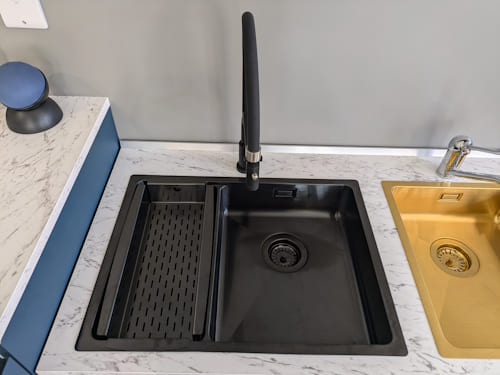 Showroom-53KH-Black-Kitchen-Sink