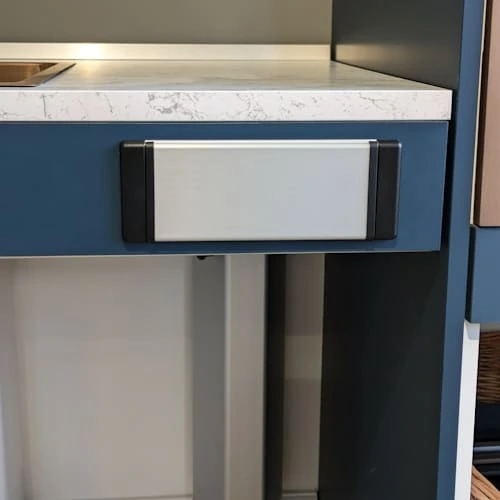 EVOline integrated power system installed within the Independent 4 Life showroom