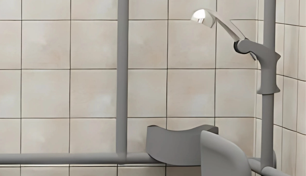 Pressalit PLUS modular handrail sections and accessories