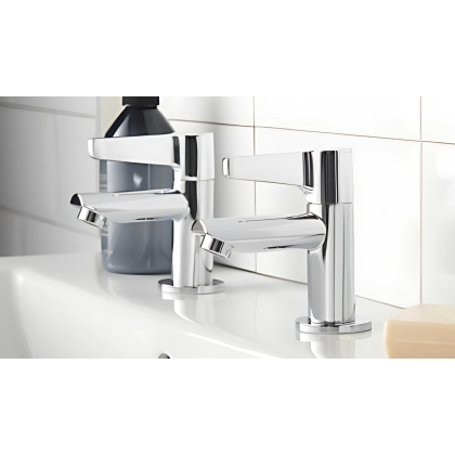 Height Adjustable and Adaptive Kitchens for Inclusive Living