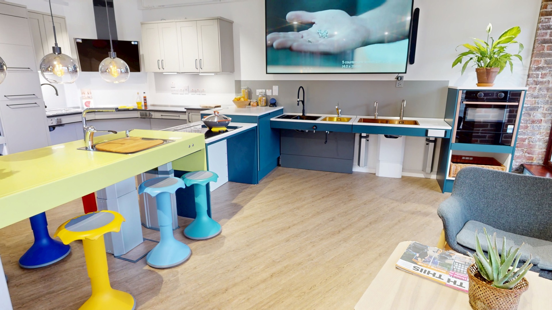 Granberg Kitchen Three showroom display