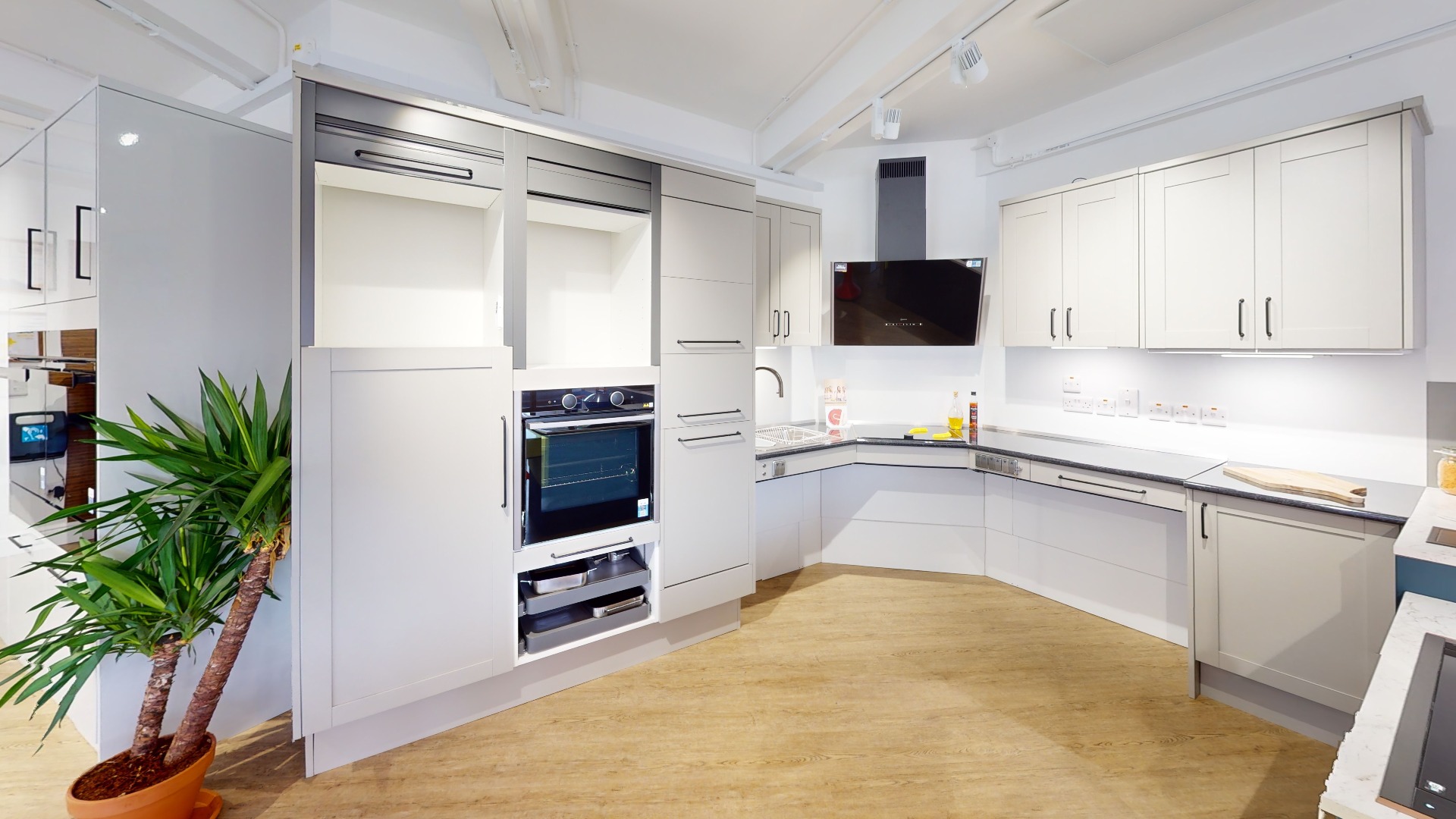 Granberg Kitchen Two showroom display