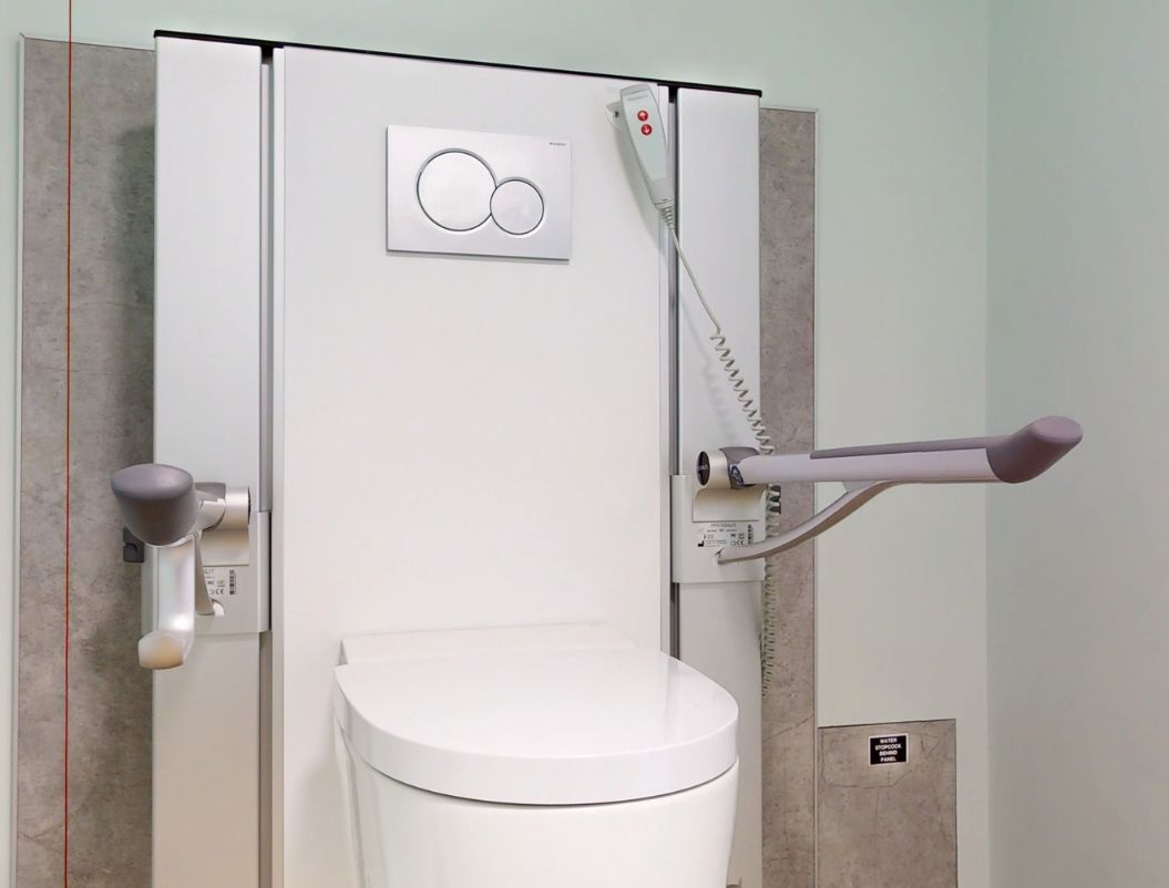 Pressalit PLUS counterbalanced support arms