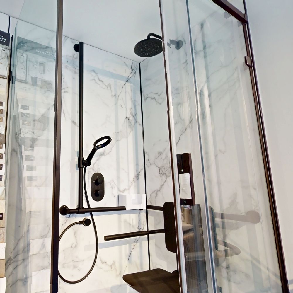 Independent 4 Life Shower Area with electric shower and contemporary dual shower system