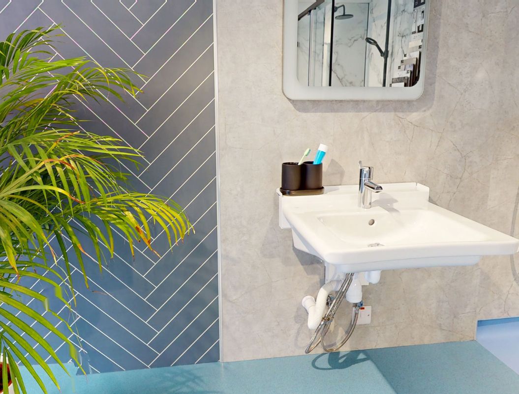 Granberg Basicline 406 and bathroom wall panels