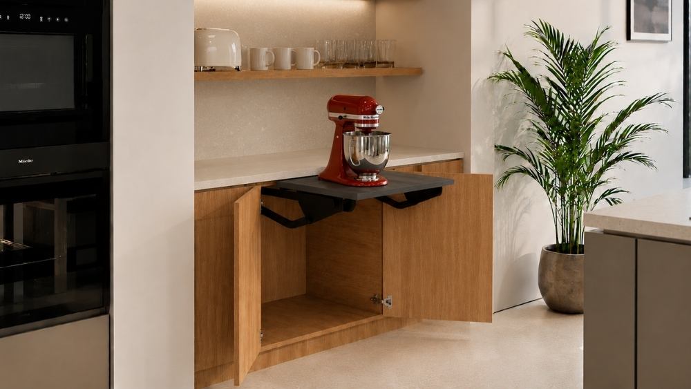 Pull-out table and space-saving accessible kitchen accessories
